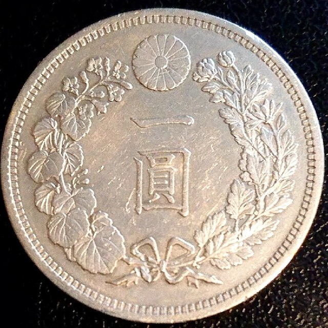H802 円銀 大型 一圓銀貨 大日本 明治15年 一円銀貨 アンティークコイン