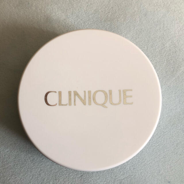 CLINIQUE(クリニーク)のクリニーク　クッションファンデ コスメ/美容のベースメイク/化粧品(ファンデーション)の商品写真