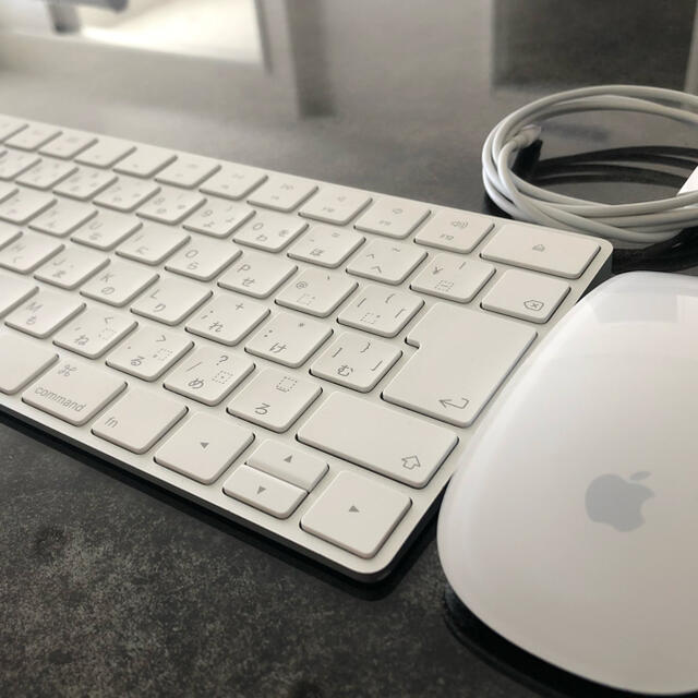 Apple(アップル)のApple Magic keyboard2 & Magic mouse スマホ/家電/カメラのPC/タブレット(PC周辺機器)の商品写真