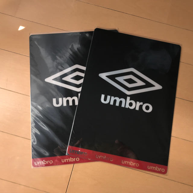 UMBRO(アンブロ)のアンブロ　下敷き インテリア/住まい/日用品の文房具(ファイル/バインダー)の商品写真