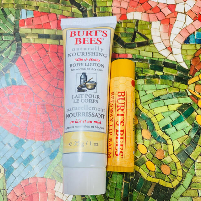 BURT'S BEES(バーツビーズ)のBURT'S BEES  セット コスメ/美容のボディケア(ハンドクリーム)の商品写真