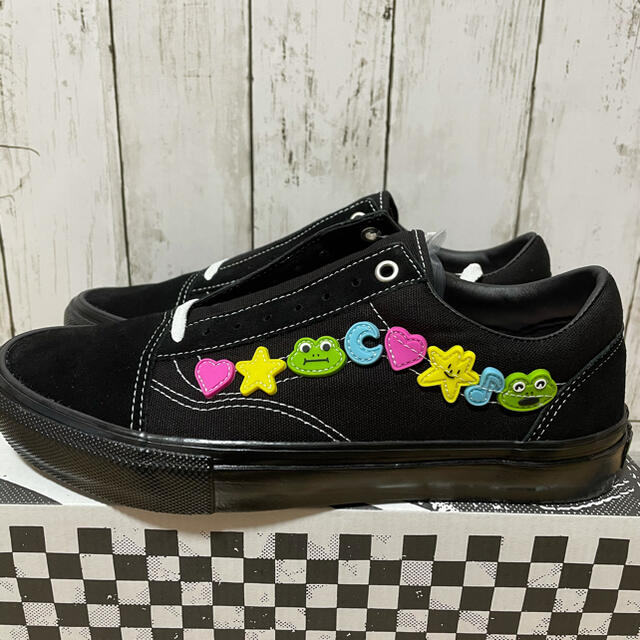 VANS(ヴァンズ)のVANS × FROG SKATEBOARDS OLD SLOOL LTD メンズの靴/シューズ(スニーカー)の商品写真