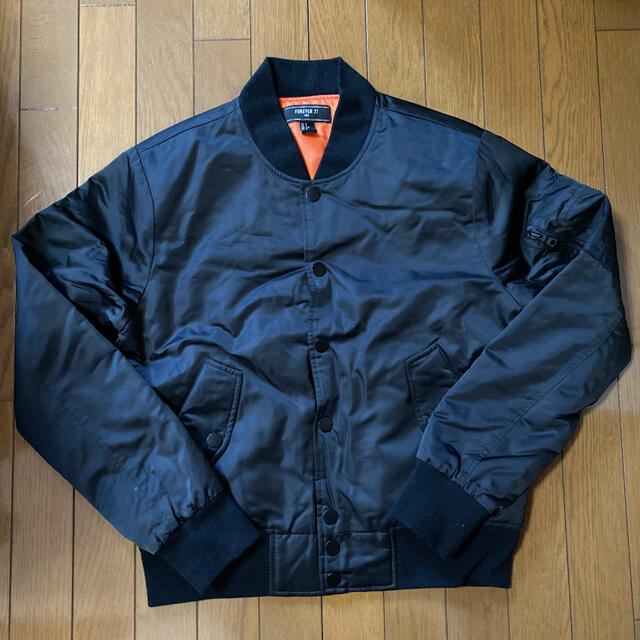 FOREVER 21(フォーエバートゥエンティーワン)のFOREVER21 ma-1  メンズのジャケット/アウター(ブルゾン)の商品写真