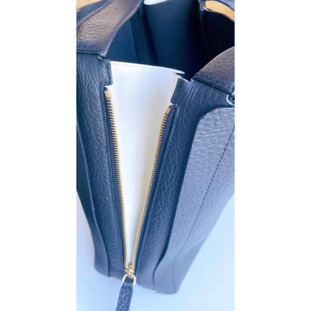 Furla(フルラ)のFURLA BARVFGC NVD000 P1900 GRACE M HOBO  レディースのバッグ(ショルダーバッグ)の商品写真