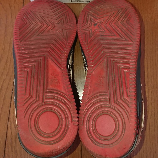 A BATHING APE(アベイシングエイプ)のBAPE ベイプスタ レッドチェック エイプ メンズの靴/シューズ(スニーカー)の商品写真