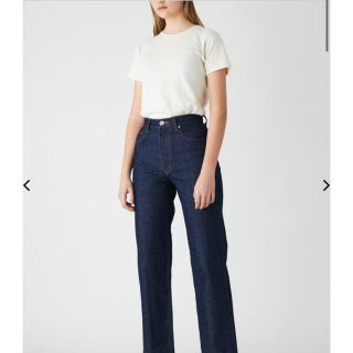 マウジー(moussy)のMOUSSY PLAIN JEANS STRAIGHT  25インチ(デニム/ジーンズ)