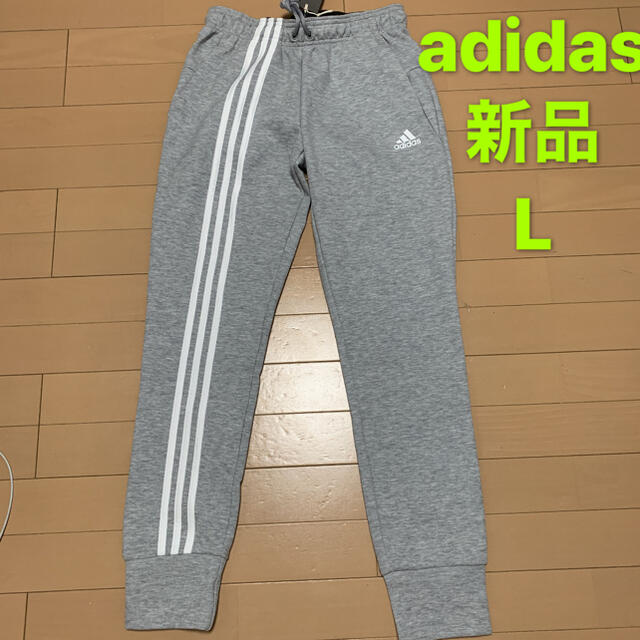 adidas(アディダス)の最終処分 新品L アディダス adidas レディース スウェットロングパンツ レディースのパンツ(カジュアルパンツ)の商品写真