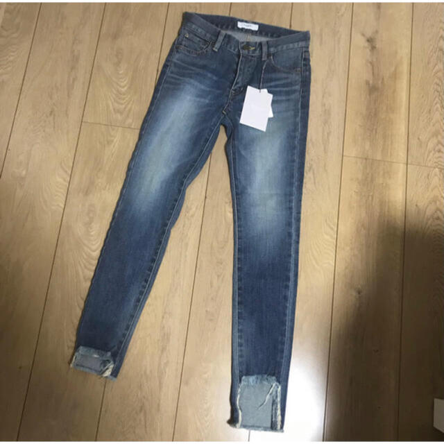 Ameri VINTAGE(アメリヴィンテージ)の【希少】Ameri Vintage☆DOMESTIC SKYNNY DENIM レディースのパンツ(デニム/ジーンズ)の商品写真