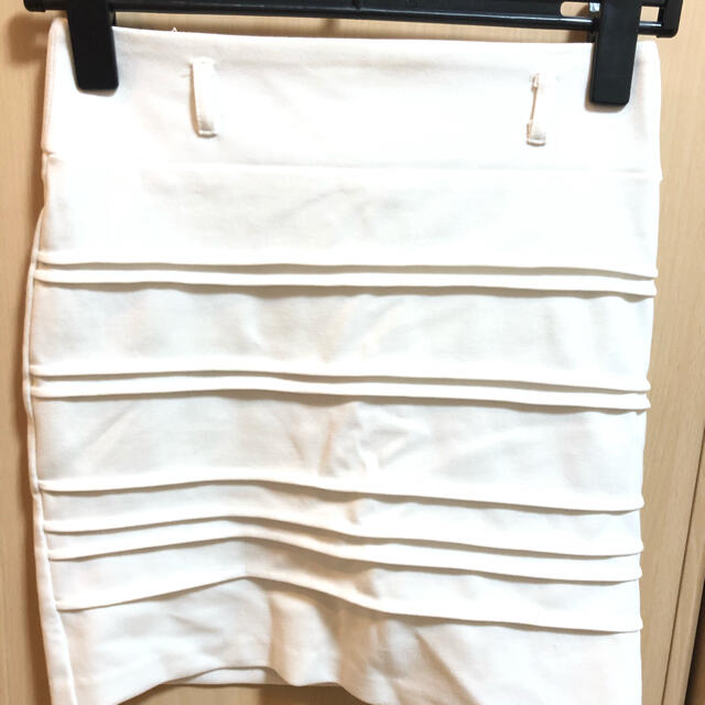 salire(サリア)のSalire タイトスカート レディースのスカート(ミニスカート)の商品写真