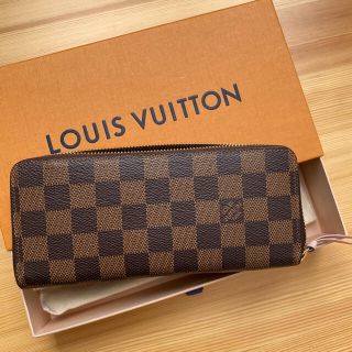 ルイヴィトン(LOUIS VUITTON)のLOUIS VUITTON スリム長財布(財布)