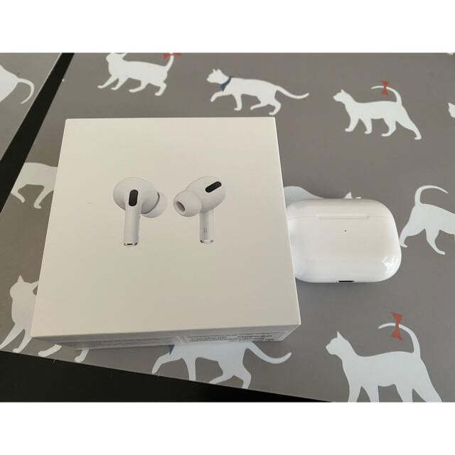 ほぼ新品　AirPods Pro エアポッド プロ