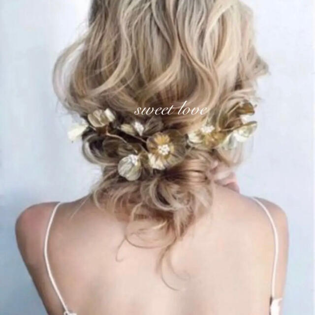 ヘッドドレス  ゴールドフラワー　透かし　結婚式　ウェディング　 レディースのヘアアクセサリー(その他)の商品写真