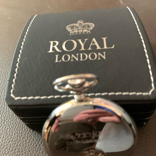 roial(ロイヤル)の【最終値下げ】懐中時計 新品未使用 カッコイイ ROYAL LONDON メンズの時計(腕時計(アナログ))の商品写真