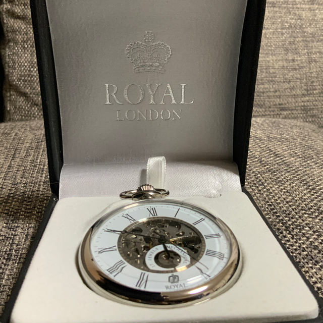 roial(ロイヤル)の【最終値下げ】懐中時計 新品未使用 カッコイイ ROYAL LONDON メンズの時計(腕時計(アナログ))の商品写真