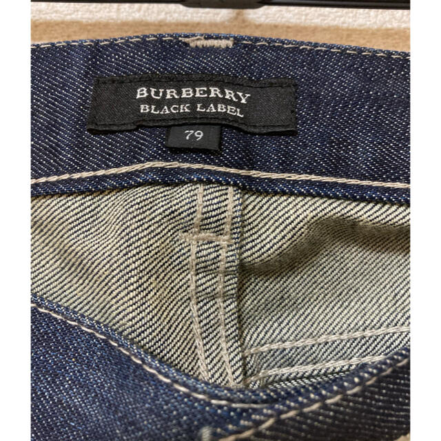 BURBERRY BLACK LABEL(バーバリーブラックレーベル)のバーバリーブラックレーベル　ジーンズ　ブーツカット メンズのパンツ(デニム/ジーンズ)の商品写真