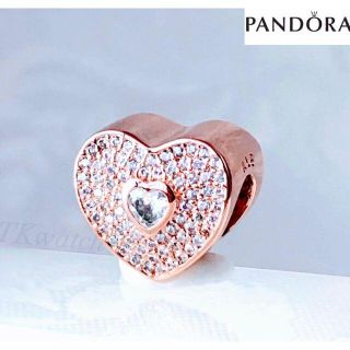 スワロフスキー(SWAROVSKI)の【新品】PANDORA パンドラ チャーム ローズゴールド ハート 14K(チャーム)