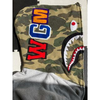 A BATHING APE - APE シャークパーカー グレーxグリーンカモ 猿迷彩