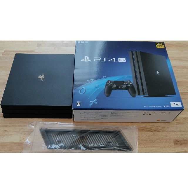 PS4Pro CUH-7200B B01