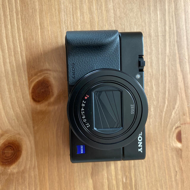 SONY(ソニー)のsony rx100m6 スマホ/家電/カメラのカメラ(コンパクトデジタルカメラ)の商品写真