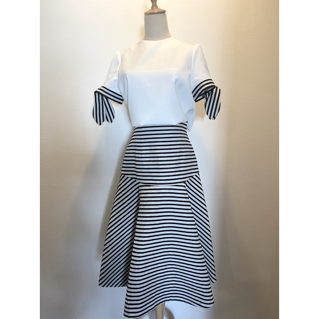 M【即出荷】 新品♡BORDERS at BALCONY ボーダーズアットバルコニー 38 ひざ丈ワンピース ワンピース M-WWW.MARENGOEF.COM M【即出荷】 新品♡BORDERS at BALCONY ボーダーズアットバルコニー 38 ひざ丈ワンピース ワンピース M-WWW.MARENGOEF.COM