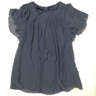 イネド(INED)のINED♡秋にも使えるグレーtops(シャツ/ブラウス(半袖/袖なし))