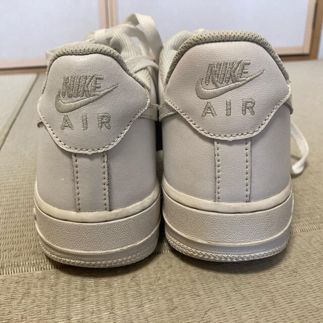 NIKE(ナイキ)のナイキ エアフォース1 ロー ほぼ未使用品 メンズの靴/シューズ(スニーカー)の商品写真