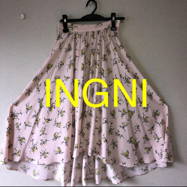 INGNI(イング)の＊INGNI 花柄ロングスカート　美品＊ レディースのスカート(ロングスカート)の商品写真