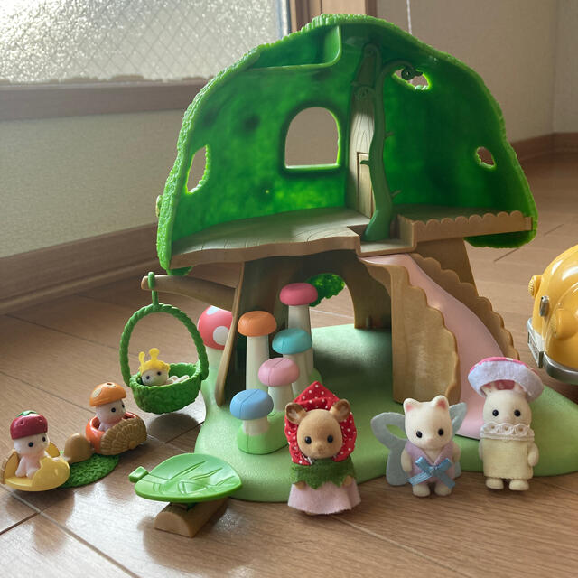 EPOCH(エポック)の【中古】シルバニアファミリー キッズ/ベビー/マタニティのおもちゃ(ぬいぐるみ/人形)の商品写真