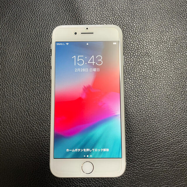 iPhone 7 Silver 128 GB SIMフリー - スマートフォン本体