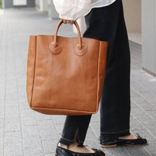 【美品】FRAMeWORK◆YOUNG＆OLSEN パイソンTOTE M◆