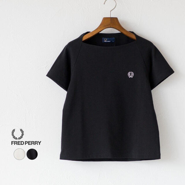 FRED PERRY(フレッドペリー)のFRED PERRY フレッドペリー ラグラン スリーブ Tシャツ F5345 レディースのトップス(Tシャツ(半袖/袖なし))の商品写真