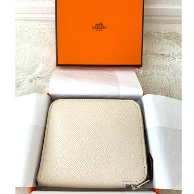 最も優遇 Hermes 新品 未使用 エルメス シルクインコンパクト - 財布