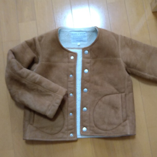 URBAN RESEARCH DOORS(アーバンリサーチドアーズ)のアーバンリサーチドアーズ120 キッズ/ベビー/マタニティのキッズ服女の子用(90cm~)(ジャケット/上着)の商品写真