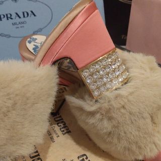 最終値下げ!!グッチ ビジュー サンダル パンプス