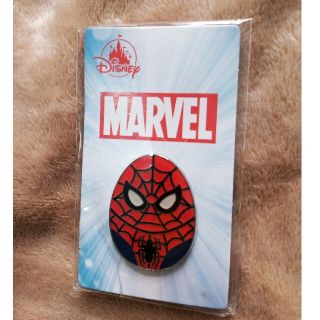 マーベル(MARVEL)の非売品★香港ディズニーランド ピンバッジ【スパイダーマン】(バッジ/ピンバッジ)