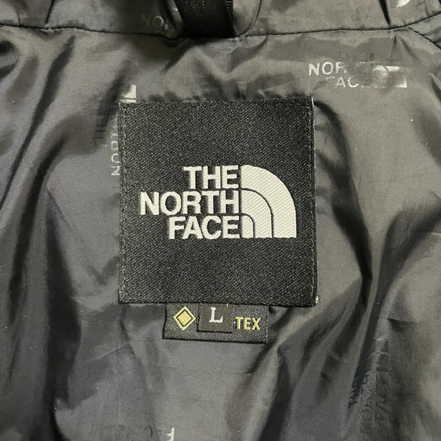 THE NORTH FACE(ザノースフェイス)のノースフェイス　マウンテンライトジャケット Lサイズ　NP11834 メンズのジャケット/アウター(マウンテンパーカー)の商品写真