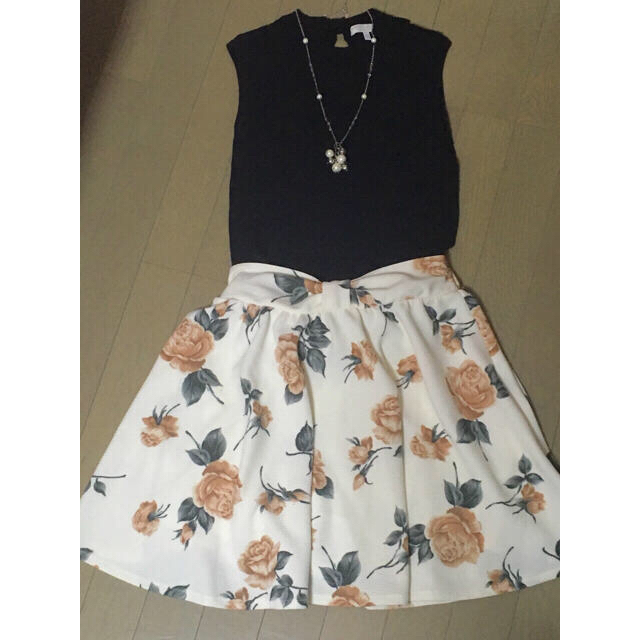夢展望(ユメテンボウ)の花柄スカート レディースのスカート(ミニスカート)の商品写真