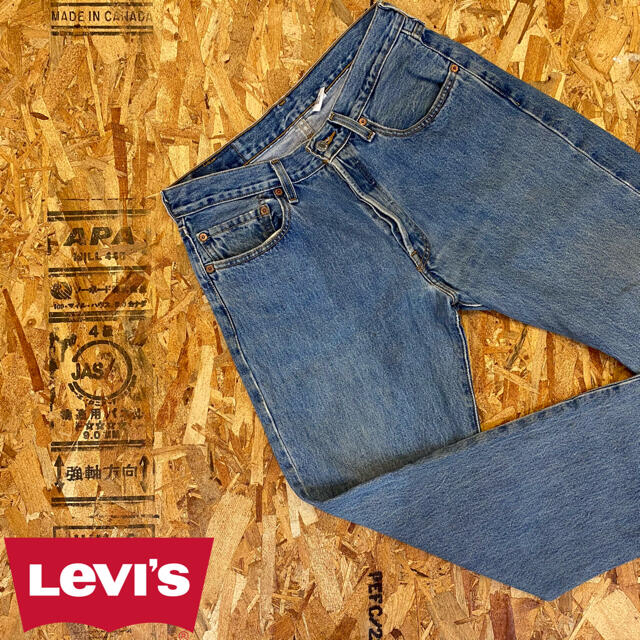 Levi’s デニムパンツ