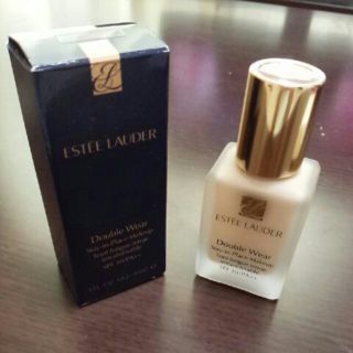 エスティローダー(Estee Lauder)のエスティローダー　ファンデ(その他)