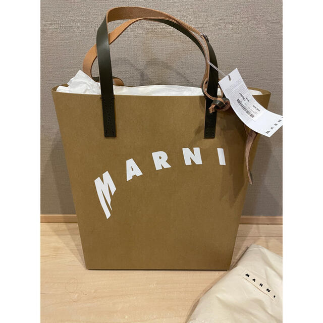 Marni(マルニ)のマルニ　ロゴ　トートバッグ メンズのバッグ(トートバッグ)の商品写真