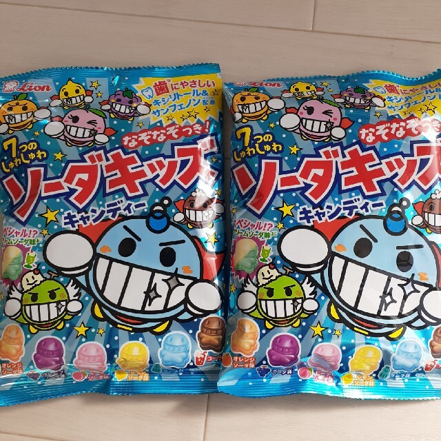 ライオン菓子　ソーダキッズキャンディ2袋セット 食品/飲料/酒の食品(菓子/デザート)の商品写真