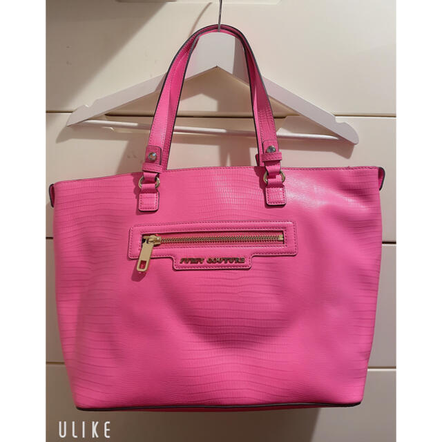 Juicy Couture(ジューシークチュール)のジューシークチュール ショッキングピンク トートバッグ レディースのバッグ(トートバッグ)の商品写真