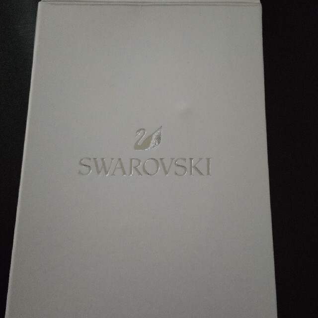 SWAROVSKI(スワロフスキー)のスワロフスキー定期入れ レディースのファッション小物(名刺入れ/定期入れ)の商品写真