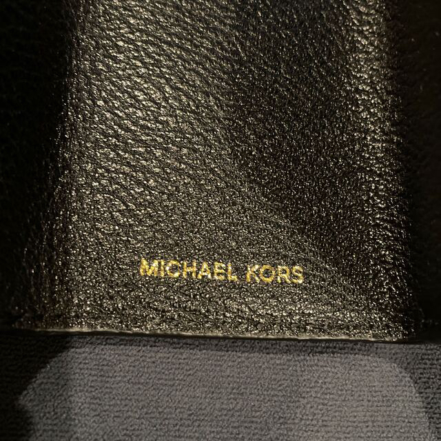 Michael Kors(マイケルコース)のマイケルコース　ミニウォレット　黒 レディースのファッション小物(財布)の商品写真