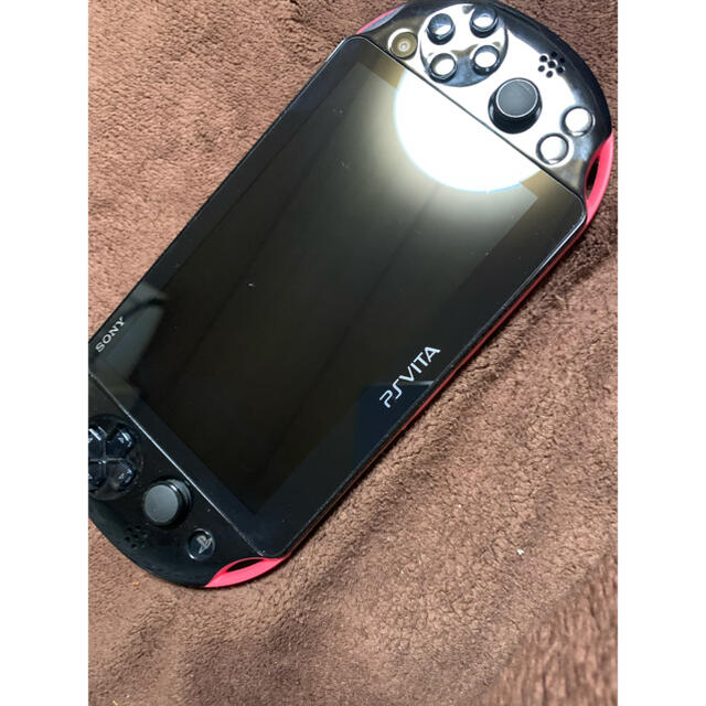 PlayStation Vita(プレイステーションヴィータ)のPS VITA  エンタメ/ホビーのゲームソフト/ゲーム機本体(携帯用ゲーム機本体)の商品写真