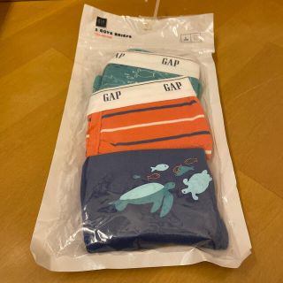 ギャップキッズ(GAP Kids)のGAP 子供用ブリーフ3枚入り　新品(下着)