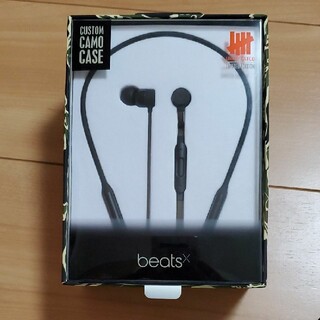 ビーツバイドクタードレ(Beats by Dr Dre)のbeats × UNDEFEATED beatsX Bluetooth(ヘッドフォン/イヤフォン)