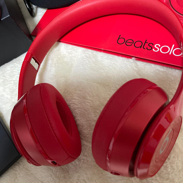 Beats by Dr Dre(ビーツバイドクタードレ)のbeats solo2 wirelessヘッドホン スマホ/家電/カメラのオーディオ機器(ヘッドフォン/イヤフォン)の商品写真