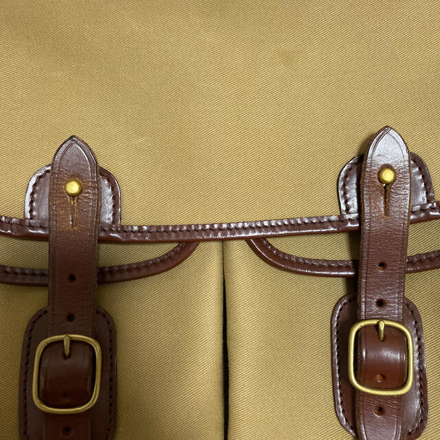 露伴さま Bradyアリエルトラウト ラージ-eastgate.mk