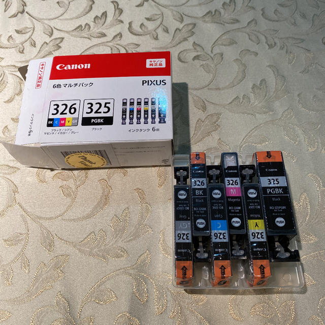 Canon(キヤノン)のマシュウコママさん専用【新品未使用】Canon BCI-326+325/6MP スマホ/家電/カメラのPC/タブレット(PC周辺機器)の商品写真